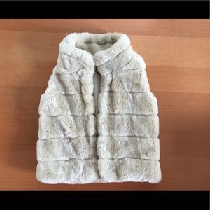 Baby gap faux fur vest